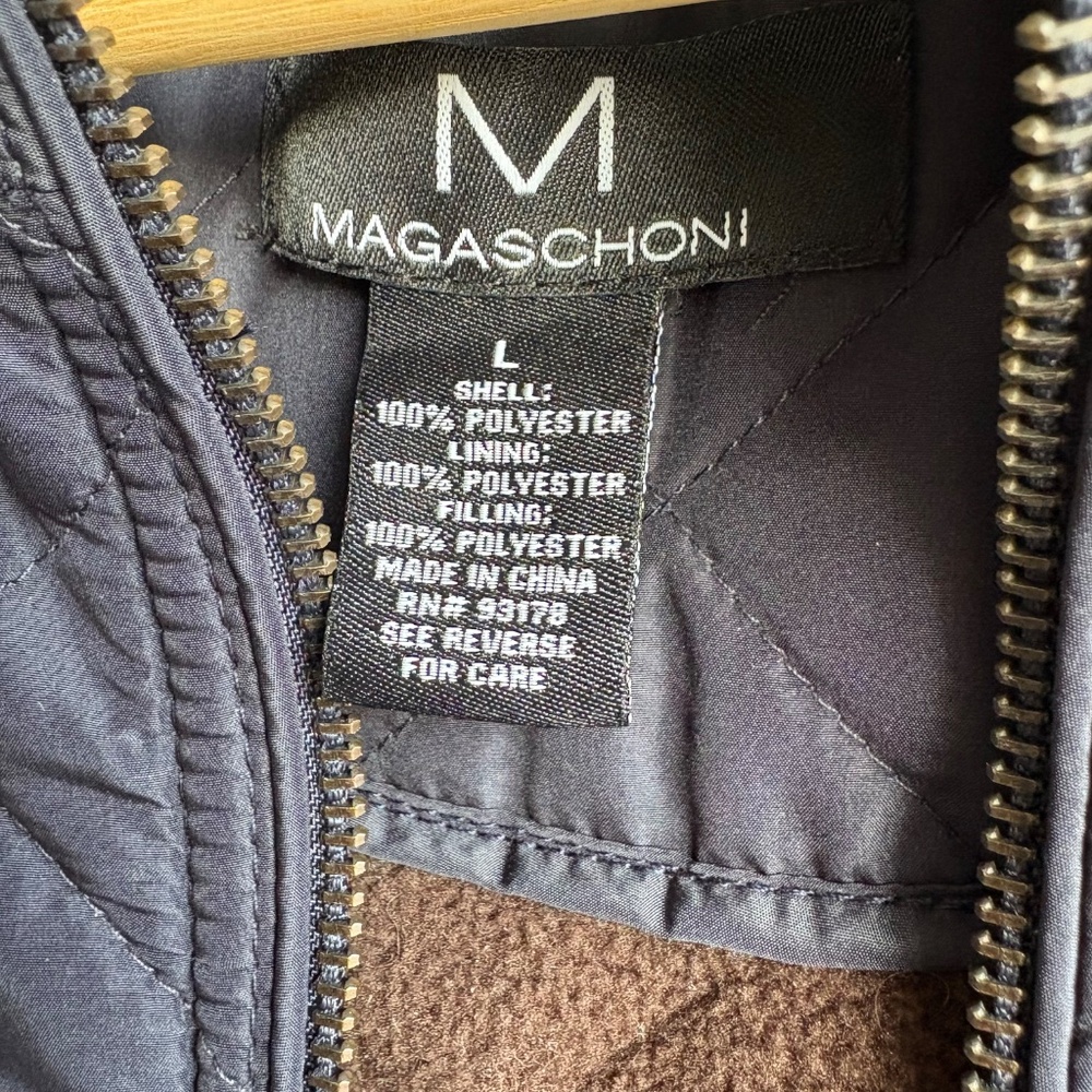 Magaschoni Quilted Puffer Vest Navy Women's Size Large Full‎ Zip - Picture 6 of 8